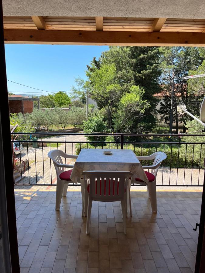 Apartmani Sekana Starigrad Paklenica Eksteriør bilde