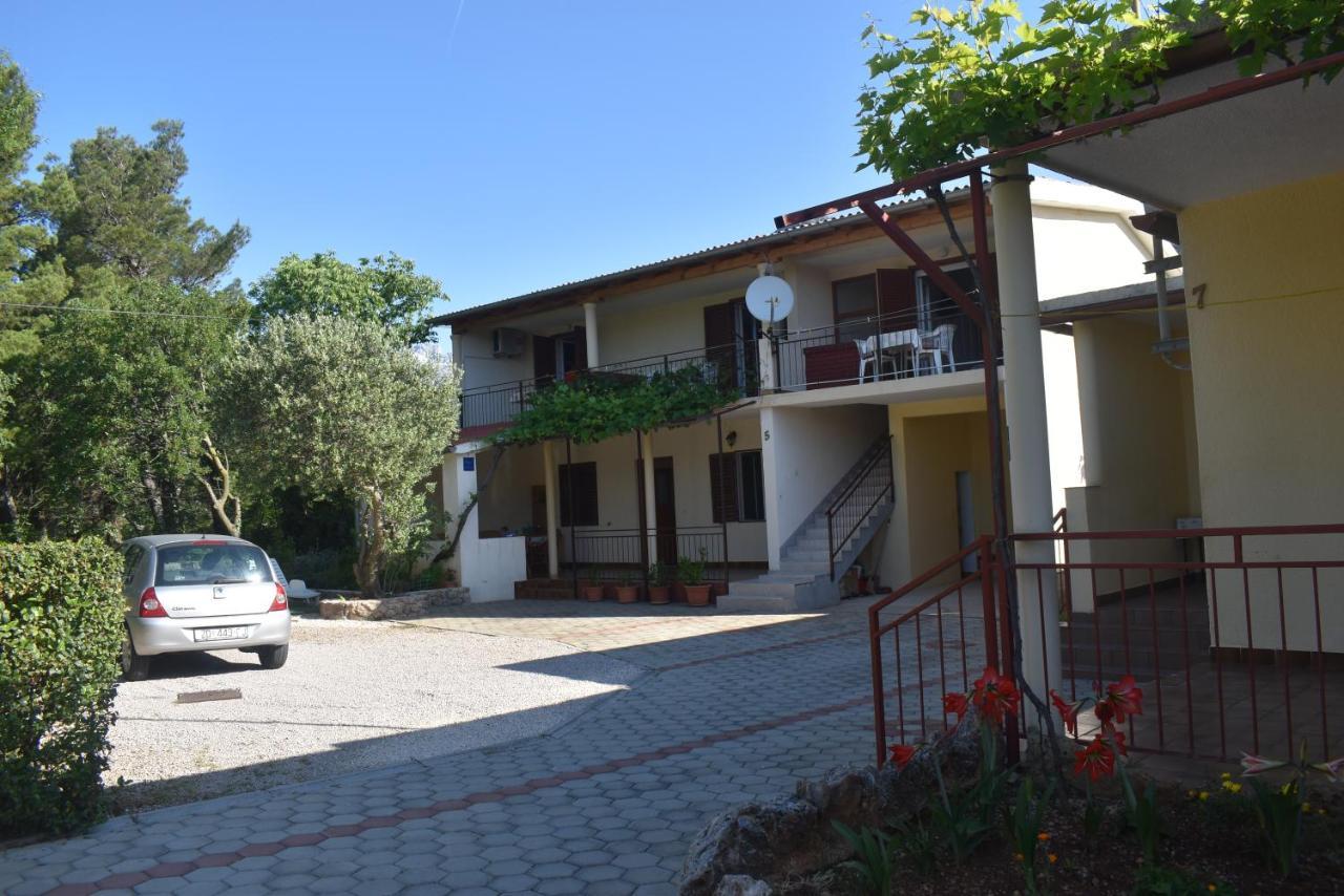 Apartmani Sekana Starigrad Paklenica Eksteriør bilde